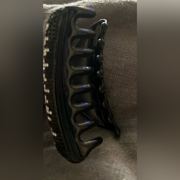 Rhinestone hair claw 💎💎💎💎💎 - Picture 4 of 5